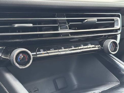 Used 2024 Chevrolet Traverse LT w/ LPO, Floor Liner Package image 26