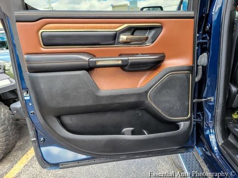 Used 2022 RAM 1500 Limited w/ Body Color Bumper Group AWD/4WD image 22