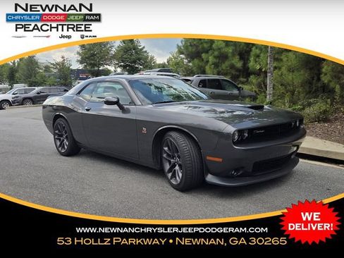 Used 2023 Dodge Challenger R/T Scat Pack RWD image 1