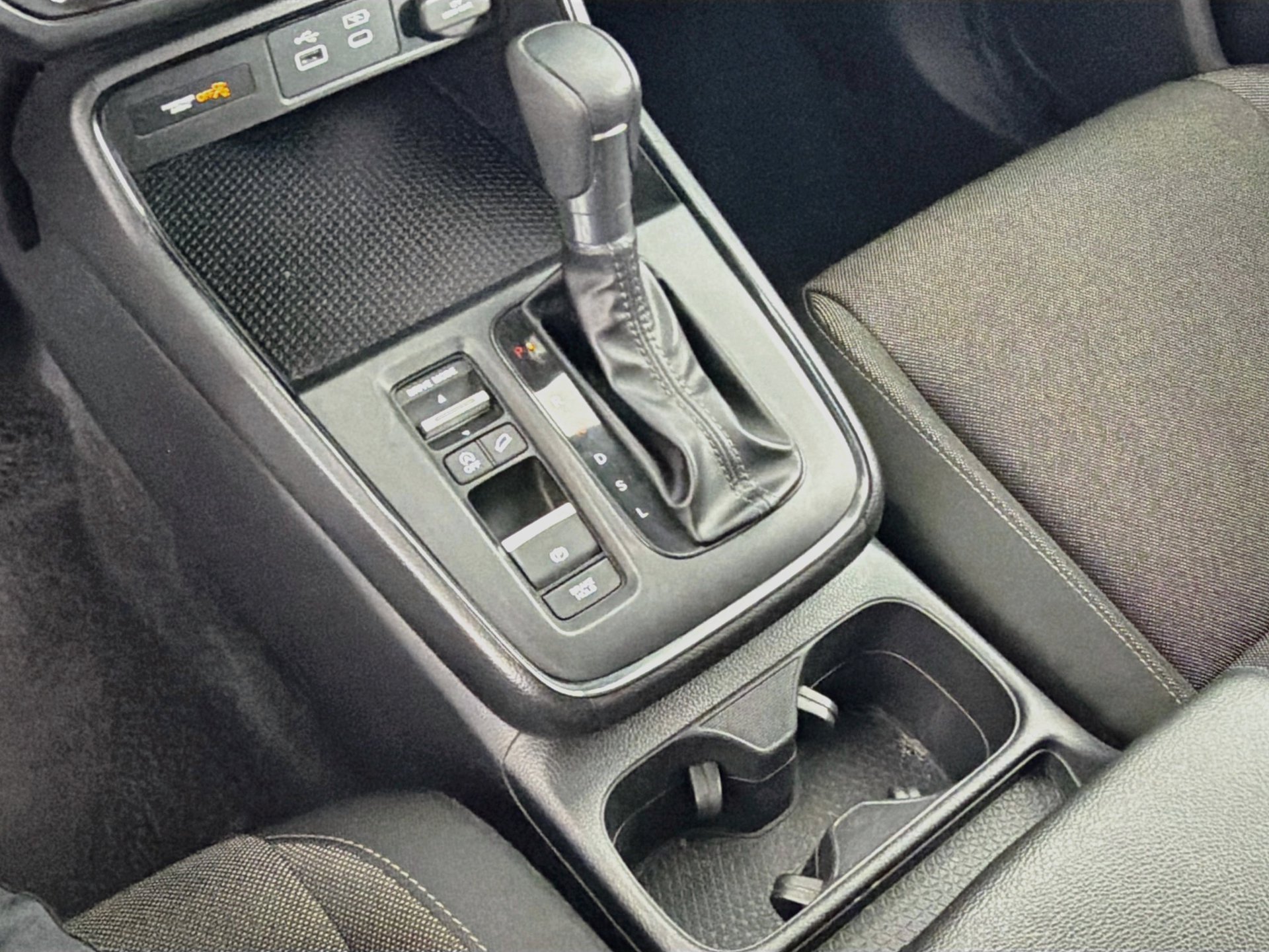 Used 2024 Honda CR-V EX image 26