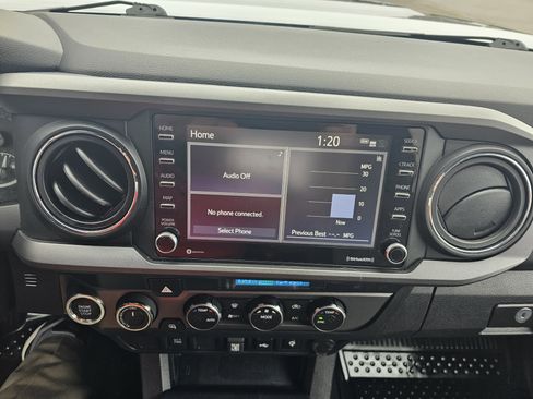 Used 2022 Toyota Tacoma TRD Sport image 20