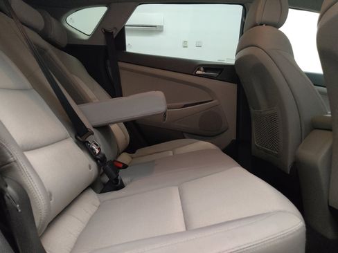 Used 2018 Hyundai Tucson SEL FWD image 19