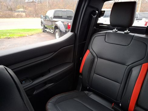 Used 2025 Ford Ranger Raptor image 18