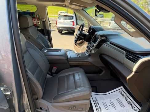 Used 2018 GMC Yukon Denali w/ Denali Ultimate Package image 17