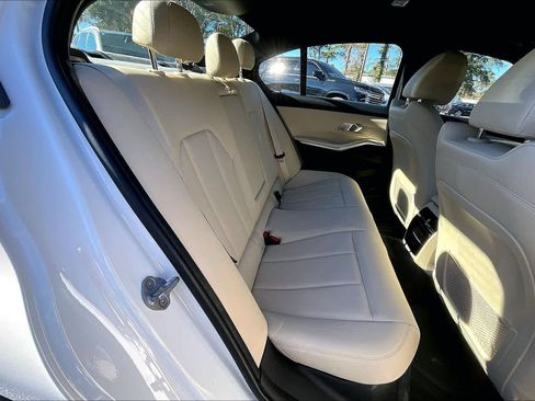 Used 2021 BMW 330i Sedan w/ Convenience Package image 18