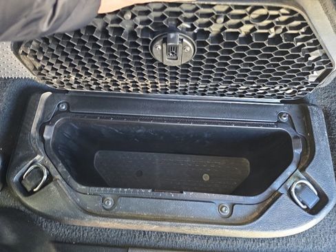 Used 2024 RAM 1500 Laramie image 28