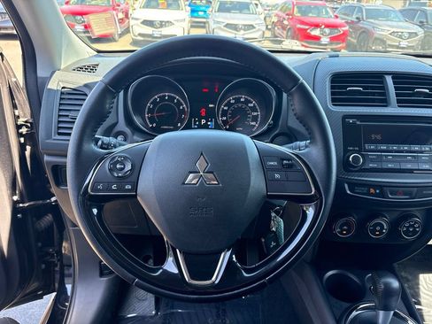 Used 2016 Mitsubishi Outlander Sport ES FWD image 17