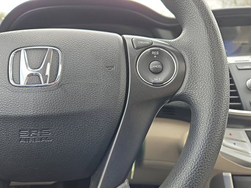 Used 2014 Honda Accord EX image 22