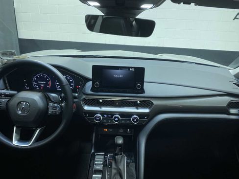 Used 2024 Acura Integra image 10