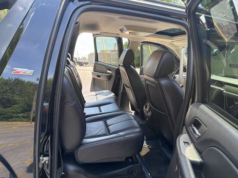 Used 2008 Chevrolet Avalanche LT RWD image 29