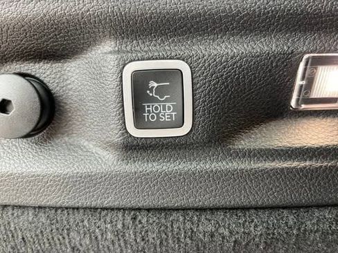 New 2025 Jeep Grand Cherokee L Overland w/ Luxury Tech Group IV image 33