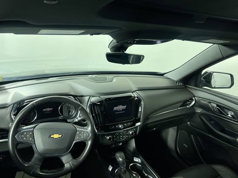 Used 2022 Chevrolet Traverse High Country image 30