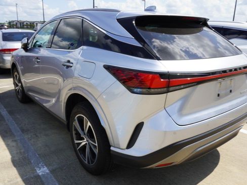Used 2024 Lexus RX 350 Premium w/ Accessory Package (Z1) FWD image 7