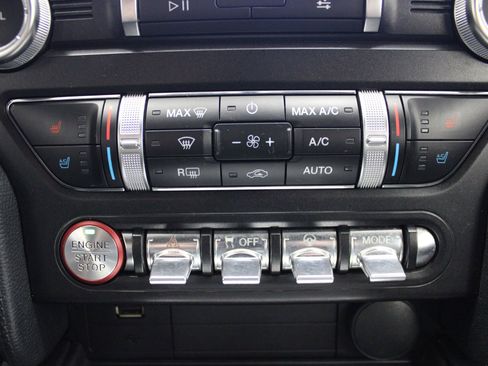 Used 2019 Ford Mustang GT Premium RWD image 27