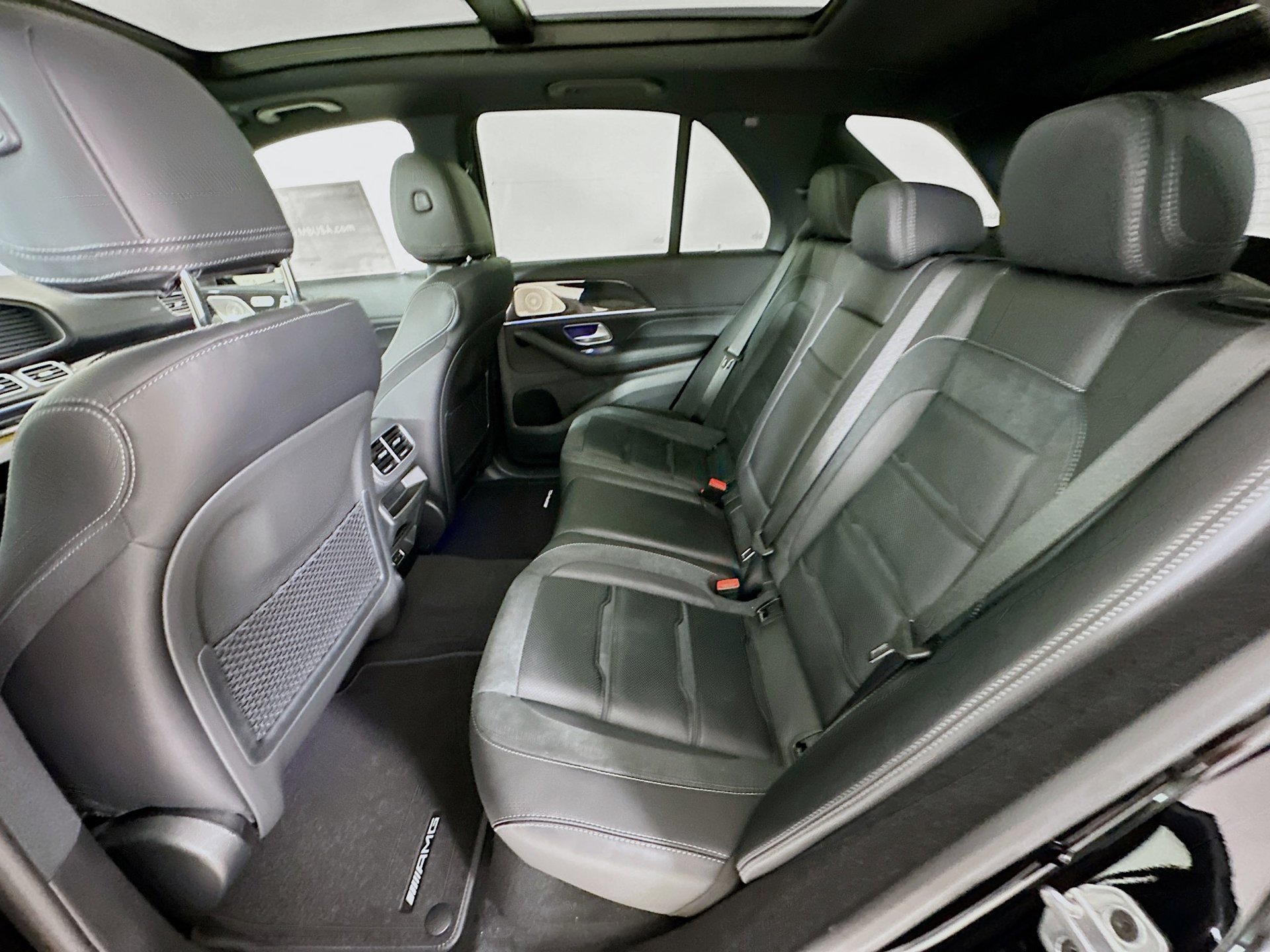 New 2026 Mercedes-Benz GLE 53 AMG 4MATIC image 27