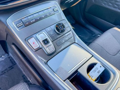 Used 2022 Hyundai Santa Fe SEL Convenience image 21