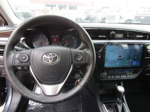 Used 2015 Toyota Corolla S FWD image 15