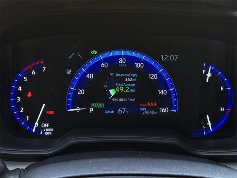 Used 2022 Toyota Corolla LE image 22