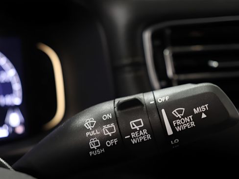 Used 2024 Jeep Wagoneer Series II AWD/4WD image 19