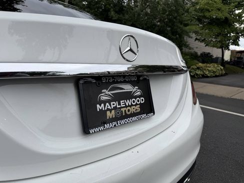 Used 2019 Mercedes-Benz C 300 4MATIC Sedan image 7