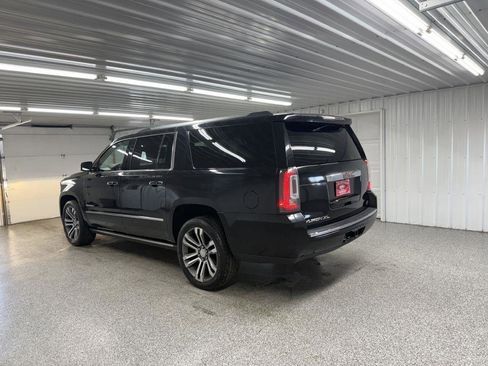 Used 2018 GMC Yukon XL Denali w/ Denali Ultimate Package image 4