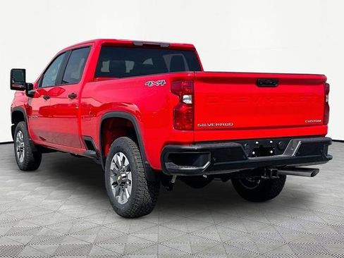 New 2026 Chevrolet Silverado 2500 Custom w/ Custom Value Package AWD/4WD image 4