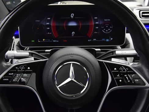 Certified 2022 Mercedes-Benz S 500 4MATIC image 22