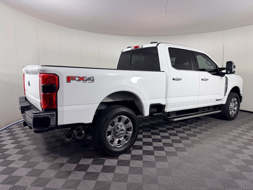 Used 2025 Ford F350 Lariat w/ Chrome Package AWD/4WD image 8