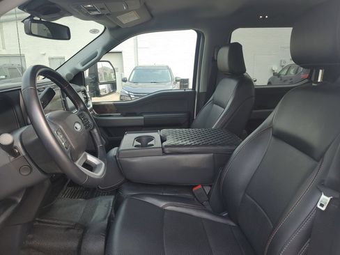 Used 2024 Ford F250 Lariat AWD/4WD image 7