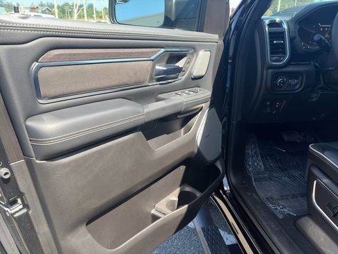 New 2026 RAM 1500 Laramie w/ Night Edition AWD/4WD image 5