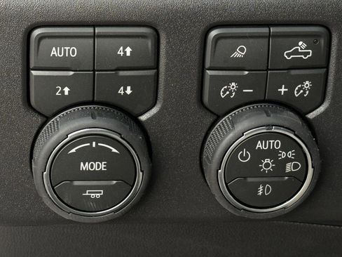 New 2026 Chevrolet Silverado 1500 RST w/ Texas Edition Plus image 17