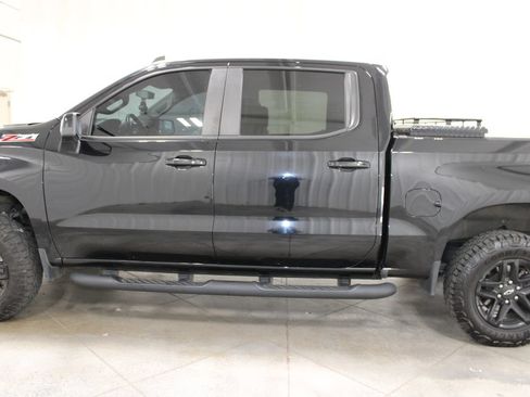 Used 2019 Chevrolet Silverado 1500 LT Trail Boss AWD/4WD image 6