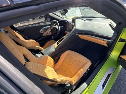 Used 2023 Chevrolet Corvette Stingray Premium Conv w/ Z51 Performance Package image 29