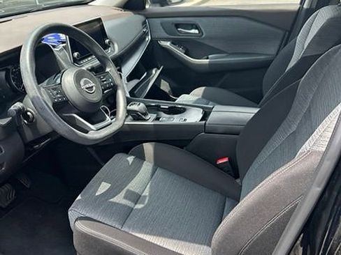 Used 2023 Nissan Rogue SV FWD image 11