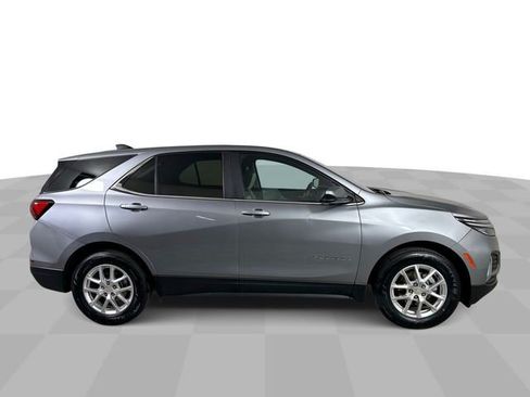 Used 2023 Chevrolet Equinox LT FWD image 9