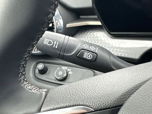 Certified 2024 Chevrolet Trax ACTIV w/ Sunroof Package image 27