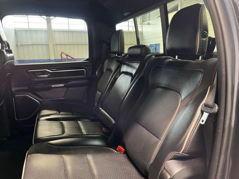 Used 2021 RAM 1500 Laramie w/ Sport Appearance Package AWD/4WD image 17