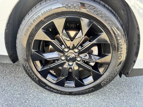 Used 2024 Kia Carnival SX Prestige FWD image 35