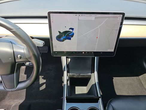 Used 2018 Tesla Model 3 Long Range AWD/4WD image 6
