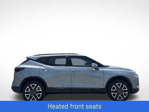 Certified 2025 Chevrolet Blazer RS w/ Enhanced Convenience Package AWD/4WD image 18