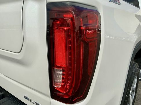 Used 2024 GMC Sierra 1500 SLT w/ SLT Premium Plus Package image 16
