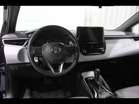 Used 2024 Toyota Corolla SE FWD image 6
