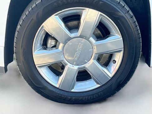 Used 2014 GMC Terrain Denali AWD/4WD image 32