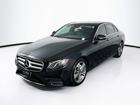 Used 2018 Mercedes-Benz E 300 image 3