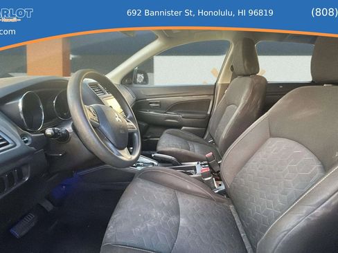 Used 2020 Mitsubishi Outlander Sport ES FWD image 13