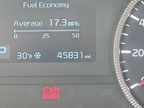 Used 2022 Kia Telluride S image 14