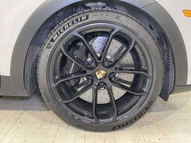 Certified 2023 Porsche Cayenne Turbo GT AWD/4WD image 11