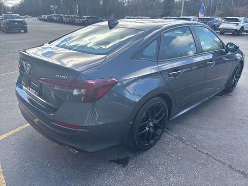 Used 2025 Honda Civic Sport image 9