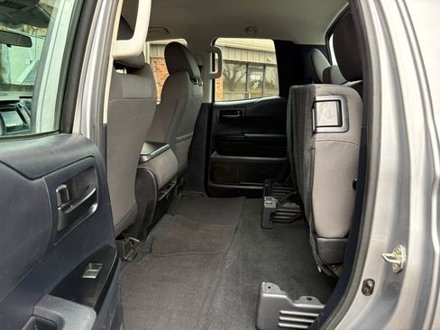 Used 2014 Toyota Tundra SR image 31