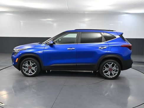 Used 2021 Kia Seltos SX w/ SX Sunroof Package AWD/4WD image 10